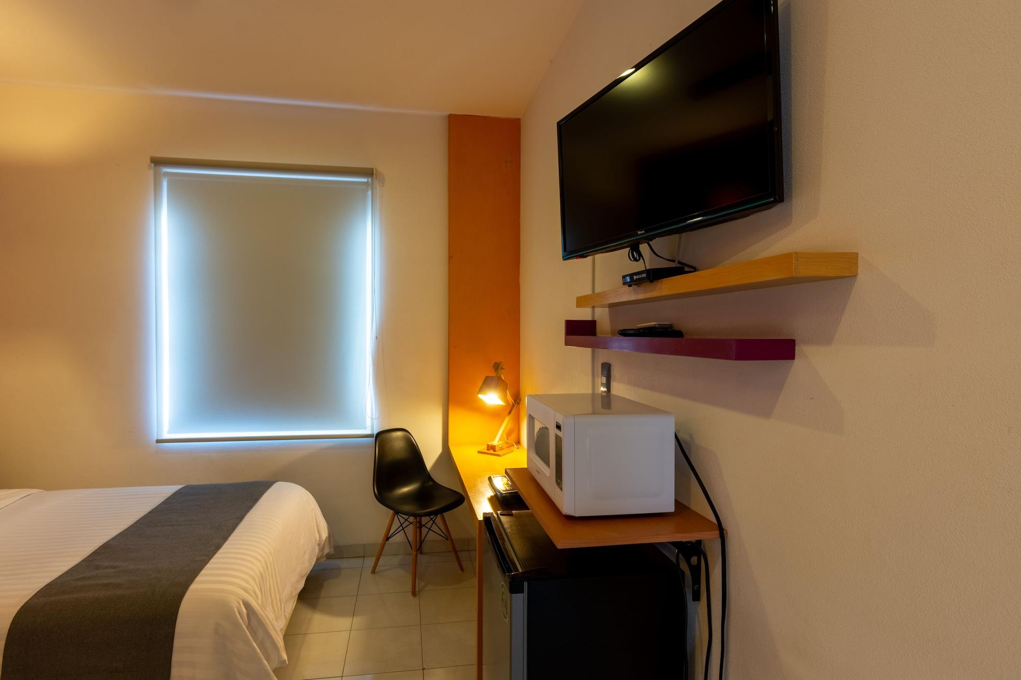 Hotel Mexico Inn Express Salamanca Eksteriør bilde