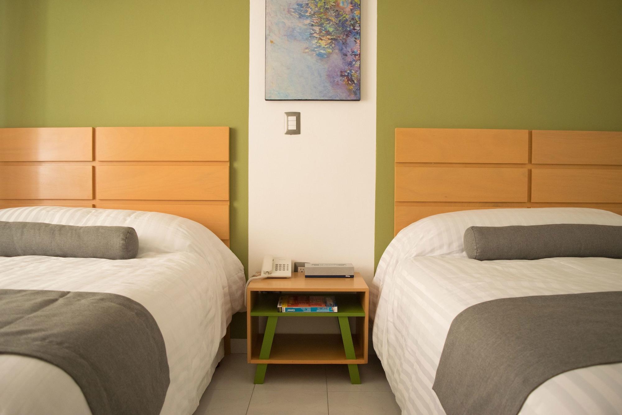 Hotel Mexico Inn Express Salamanca Eksteriør bilde