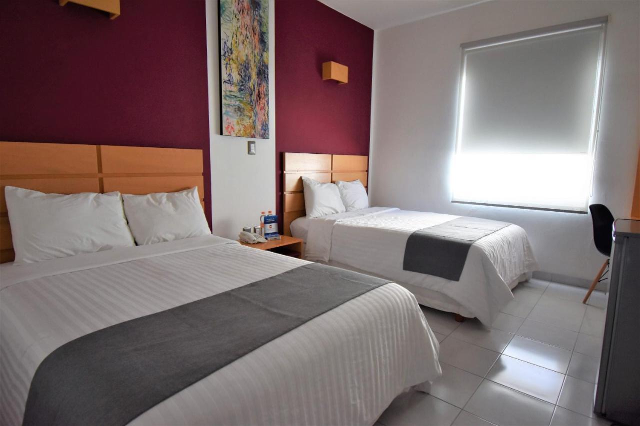 Hotel Mexico Inn Express Salamanca Eksteriør bilde